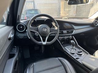ALFA ROMEO GULLIA-thumb-7