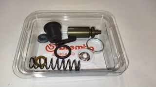 ΕΤΟΙΜΟΠΑΡΑΔΟΤΟ! ΠΛΗΡΕΣ ΣΕΤ ΕΠΙΣΚΕΥΗΣ BREMBO Γ ΙΑ ΕΜΠΡΟΣΘΙΑ ΑΝΤΛΙΑ ΦΡΕΝΟΥ  13mm  Γ ΙΑ  KTM , HUSABERG  ΚΑΙ ΑΛΛΑ ΕΥΡΩΠΑΊ΄ΚΑ ΜΟΝΤΕΛΑ