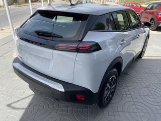 Peugeot 2008 2025 1.2 Puretech 100 Style-thumb-4