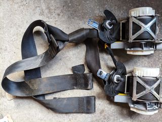 Ζώνη εμπρός αριστερή δεξιά οδηγού συνοδηγού για CITROEN C3 DS3 2011 2012 2013 2014 2015 τριπορτο 98030369xx 98030379xx 061090
