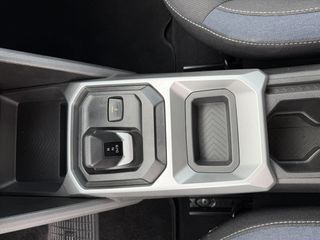 Dacia Bigster 2025 Expression hybrid 155hp - 4 Χρόνια Εργοστασιακή Εγγύηση!-thumb-19