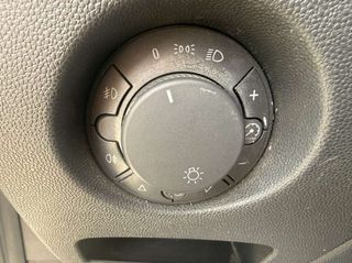 Opel Corsa 2009-thumb-7