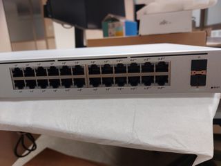 Ubiquity unifi USW pro 24 POE L3 switch