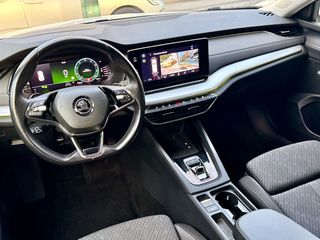 Skoda Octavia 2021 CNG FULL EXTRA-thumb-1
