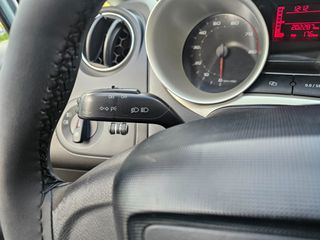 Seat Ibiza 2008 1.4 16V CLIMA-thumb-11