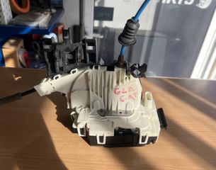 Mercedes κλειδαριά εμπρός αριστερή A1667200135 4PIN