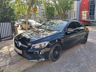 Mercedes-Benz CLA 180 2016 URBAN-thumb-4
