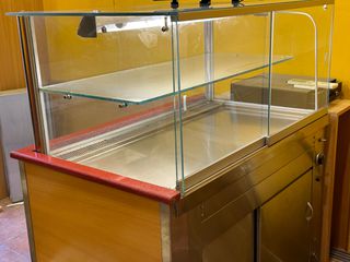 Θερμαινόμενη βιτρινα 1μ* 0,62μ βάθος