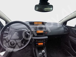 Citroen C4 2011 VTRS-thumb-9