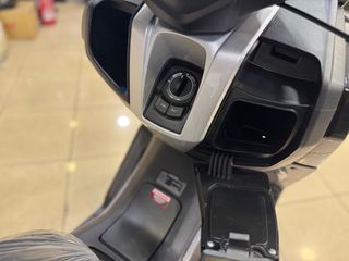 Daytona Invador 125 2025 TOP BOX -  CAMERA - TCS - ABS-thumb-7