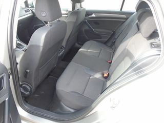 Volkswagen Golf 2020 1.6 TDI BLUEMOTION-thumb-14