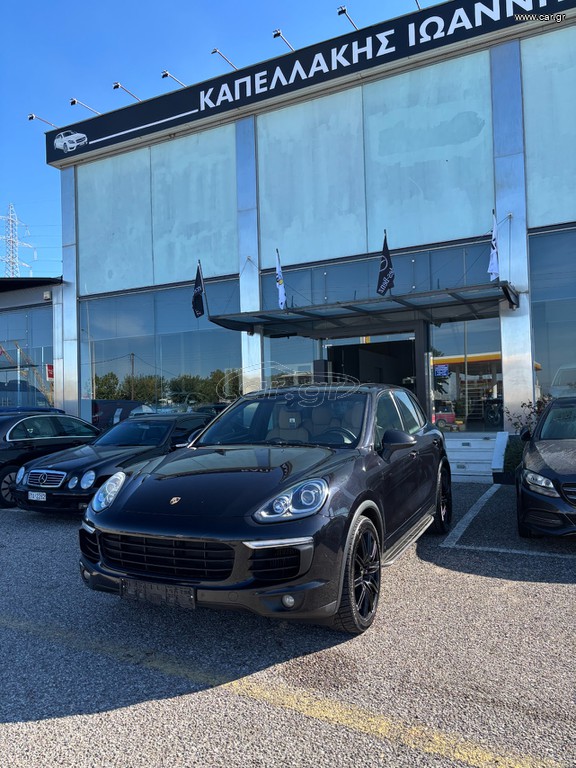 Porsche Cayenne 2016