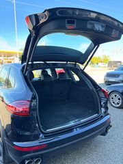 Porsche Cayenne 2016-thumb-7