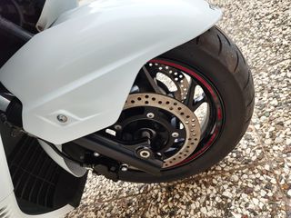 Suzuki Burgman 400 2015 ABS-thumb-5