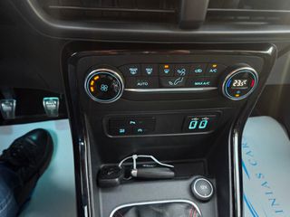 Ford EcoSport 2018 ST-Line-thumb-14