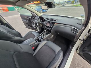 Nissan Qashqai 2018 TEKNA PANORAMA NAVI CAMERA 360-thumb-44