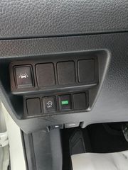 Nissan Qashqai 2018 TEKNA PANORAMA NAVI CAMERA 360-thumb-49