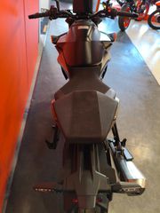 KTM 990 Duke 2024 ΜΕ ΝΕΑ ΧΑΜΗΛΩΤΕΡΗ ΤΙΜΗ!-thumb-3