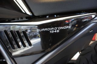 Moto Guzzi V 85 2022 MG V85 GUARDIA D'ONORE-thumb-29