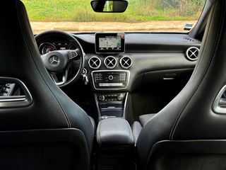 Mercedes-Benz A 200 2016 URBAN-thumb-8