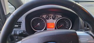 Ford C-Max 2008-thumb-7