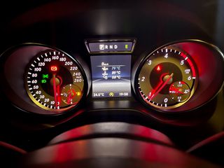 Mercedes-Benz GLA 180 2015 AMG ΠΑΝΟΡΑΜΑ-thumb-13