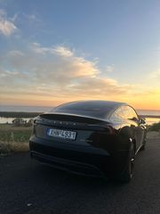 Tesla Model 3 2024 Long Range-thumb-2