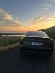 Tesla Model 3 2024 Long Range-thumb-3