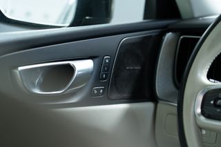 Volvo XC 60 2023 ΕΛΛΗΝΙΚΟ/ T6 / PLUS DARK EDITION/ PANORAMA-thumb-53