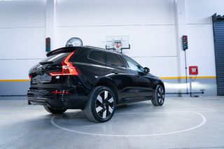 Volvo XC 60 2023 ΕΛΛΗΝΙΚΟ/ T6 / PLUS DARK EDITION/ PANORAMA-thumb-29