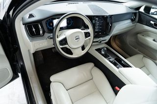 Volvo XC 60 2023 ΕΛΛΗΝΙΚΟ/ T6 / PLUS DARK EDITION/ PANORAMA-thumb-40