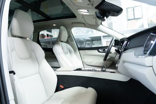 Volvo XC 60 2023 ΕΛΛΗΝΙΚΟ/ T6 / PLUS DARK EDITION/ PANORAMA-thumb-43
