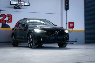Volvo XC 60 2023 ΕΛΛΗΝΙΚΟ/ T6 / PLUS DARK EDITION/ PANORAMA-thumb-14