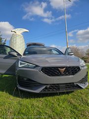 Cupra Leon 2021 245hp Plug iN Hybrid-thumb-2