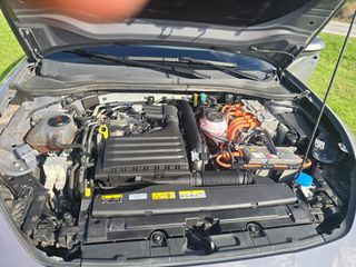 Cupra Leon 2021 245hp Plug iN Hybrid-thumb-11