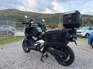 Honda X-ADV 2022-thumb-7