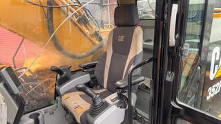 Εκσκαφέας Με Ερπύστριες CAT 2017 352F-thumb-30