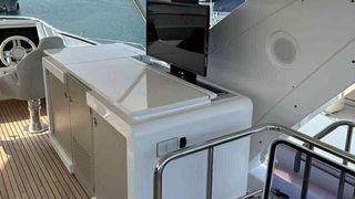 Azimut 2021 72 Flybridge-thumb-8