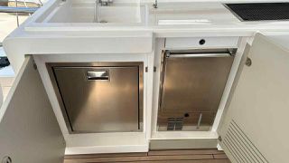 Azimut 2021 72 Flybridge-thumb-10