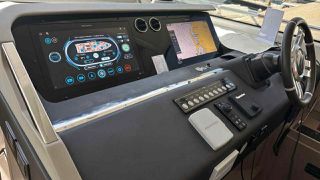 Azimut 2021 72 Flybridge-thumb-19