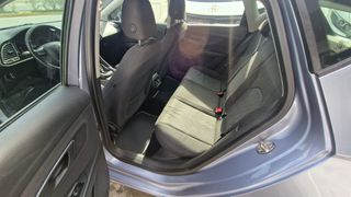 Seat Leon 2016-thumb-7