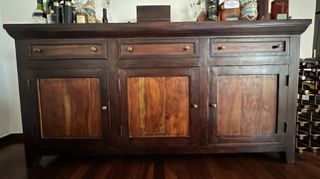 Μπουφές ξύλινος