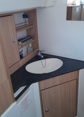 Bavaria 2011 Cruiser 32-thumb-18