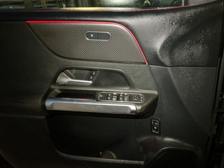 Mercedes-Benz GLB 200 2021 ΠΑΝΟΡΑΜΑ - AMG LINE - 4 MATIC - ΕΛΛΗΝΙΚΟ-thumb-40