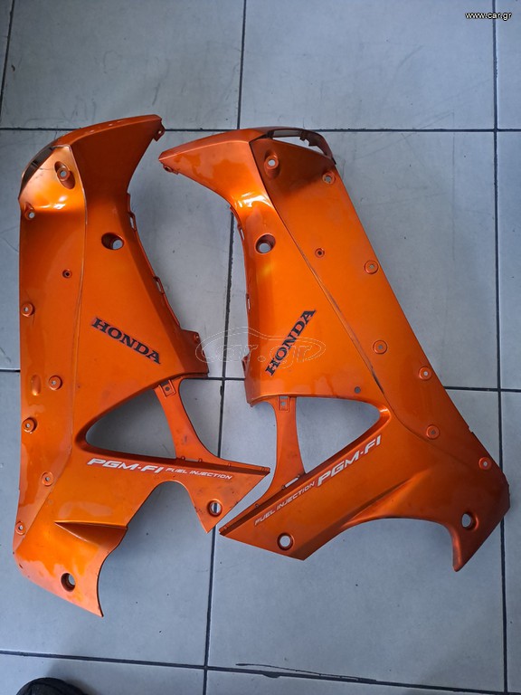 ΠΟΔΙΕΣ  ΕΞΩΤΕΡΙΚΕΣ ΔΕΞΙΑ - ΑΡΙΣΤΕΡΗ HONDA INOVA INJECTION 125