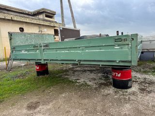 ΚΑΡΟΤΣΑ ΑΠΟ MERCEDES 1120  4.40X2.50X0.50