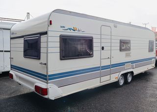 Hobby 2001 Exclusive 650kmfe ''7-8 ατόμων''-thumb-3