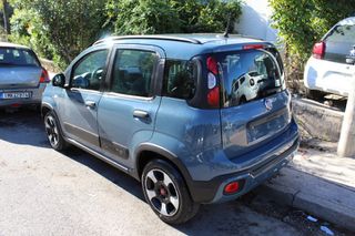 Fiat Panda 2022 Fiat Panda CITY CROSS 1.0 BSG Hybrid-thumb-3