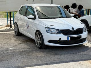 Skoda Fabia 2017 ΕΡΓΟΣΤΑΣΙΑΚΟ 180PS-thumb-1