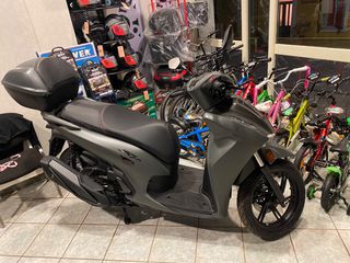 Honda SH 350i 2026-thumb-1
